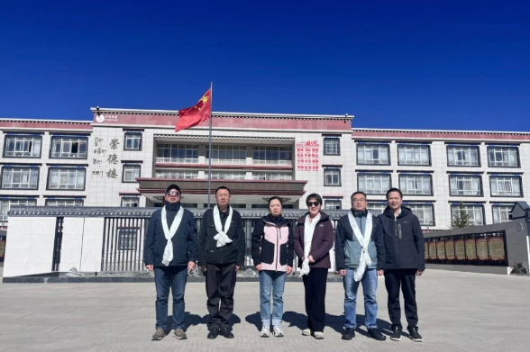 图片2.png 图片2.png